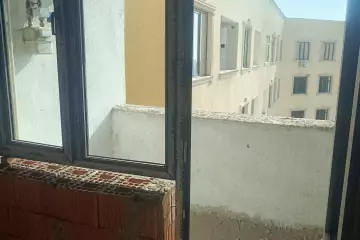 Satılır Yeni Tikili Ukraniya Dairəsida