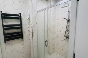 Satılır Yeni Tikili 5-ci Mikrorayonda