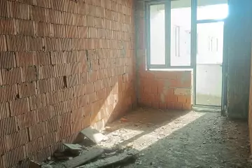 Satılır Yeni Tikili Ukraniya Dairəsida