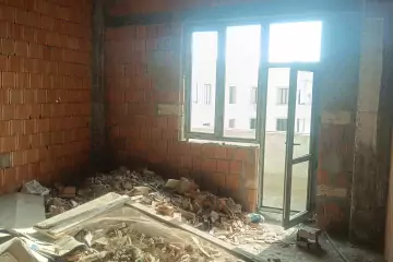 Satılır Yeni Tikili Ukraniya Dairəsida
