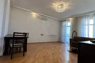 Satılır Yeni Tikili Bakıda