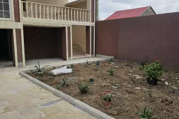 Satılır Həyət Evi Biləcəridə