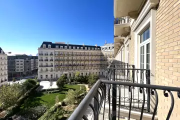 Aylıq Kirayə Yeni Tikili Ağ şəhər Kompleksində