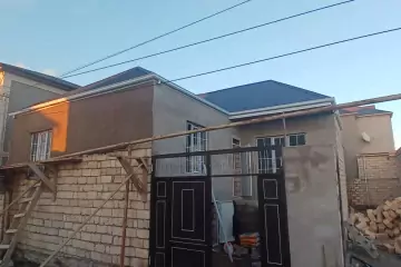 Satılır Həyət Evi Bakıda