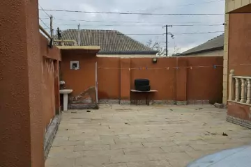 Satılır Həyət Evi Biləcəridə