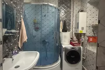Günlük Kirayə Köhnə Tikili Sahil Bağıda