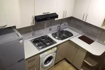 Satılır Köhnə Tikili Biləcəridə