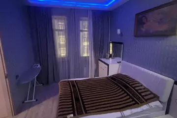 Günlük Kirayə Köhnə Tikili Sahil Bağıda