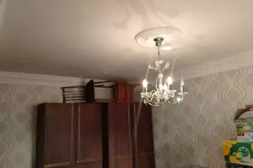Satılır Köhnə Tikili Nəsimi Bazarında