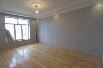 Satılır Həyət Evi Bakıda