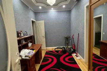 Satılır Həyət Evi Bakıda