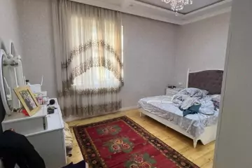 Satılır Həyət Evi Bakıda