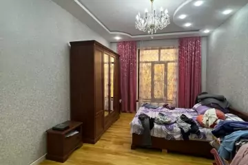 Satılır Həyət Evi Bakıda