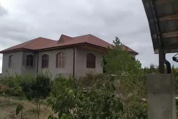 Satılır Həyət Evi Bilgəhdə 