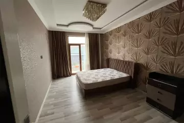 Satılır Həyət Evi Masazırda