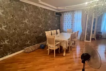 Satılır Yeni Tikili Yeni Yasamalda