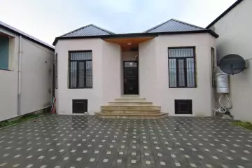 Satılır Həyət Evi Savalan Qəsəbəsida 