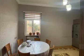 Satılır Həyət Evi Sahildə