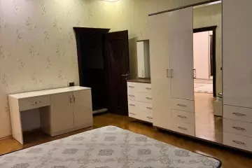 Aylıq Kirayə Yeni Tikili Ağ şəhər Kompleksində