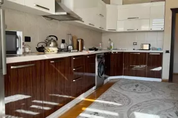 Aylıq Kirayə Yeni Tikili Ağ şəhər Kompleksində