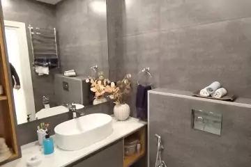 Satılır Yeni Tikili Grand Hayatda