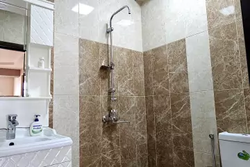 Satılır Yeni Tikili Yeni Yasamalda