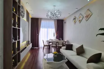 Satılır Yeni Tikili Heydər əliyev Mərkəzində