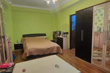 Satılır Yeni Tikili Yasamalda