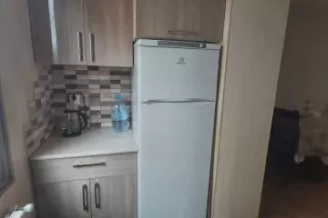 Satılır Köhnə Tikili Elmler Akademiyasıda