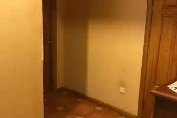 Satılır Yeni Tikili Elmler Akademiyasıda