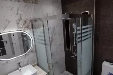 Satılır Yeni Tikili Elmler Akademiyasıda
