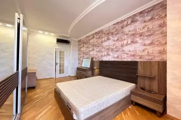 Aylıq Kirayə Yeni Tikili Ağ şəhər Kompleksində