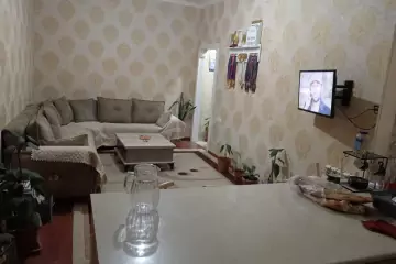 Satılır Yeni Tikili Yeni Bakida