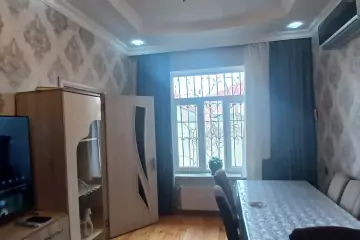 Satılır Həyət Evi Bakıda 