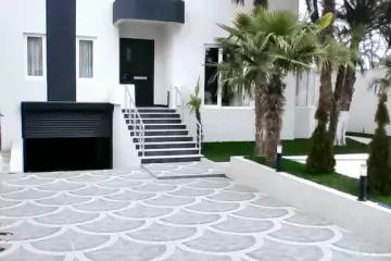 Satılır Həyət Evi Bakıda