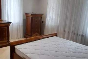 Satılır Həyət Evi Bakıda