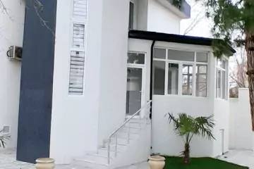 Satılır Həyət Evi Bakıda