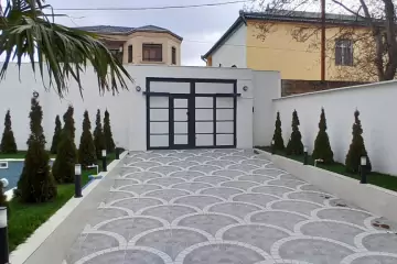 Satılır Həyət Evi Bakıda