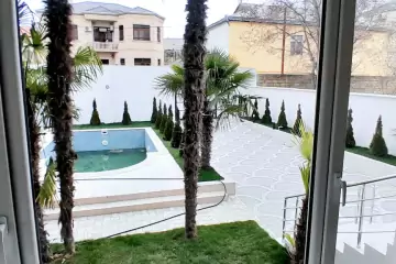Satılır Həyət Evi Bakıda
