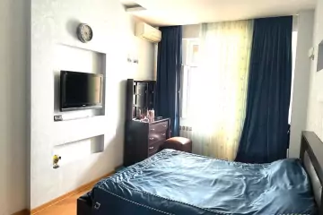 Satılır Yeni Tikili Elmler Akademiyasıda