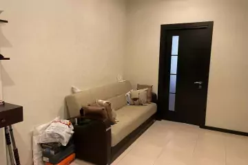 Satılır Yeni Tikili Elmler Akademiyasıda