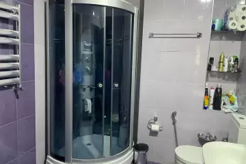 Satılır Yeni Tikili Elmler Akademiyasıda