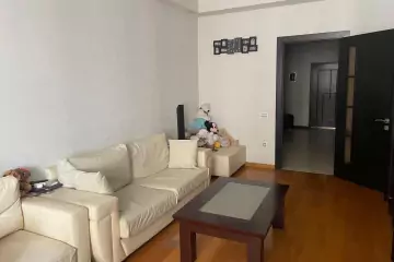 Satılır Yeni Tikili Elmler Akademiyasıda