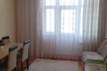 Satılır Yeni Tikili Ağ şəhər Kompleksində