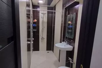 Satılır Yeni Tikili Ağ şəhər Kompleksində