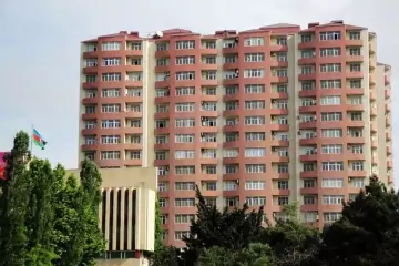 Satılır Yeni Tikili Ağ şəhər Kompleksində