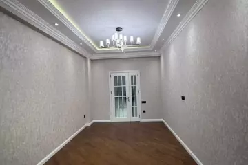 Satılır Yeni Tikili Heydər əliyev Mərkəzində