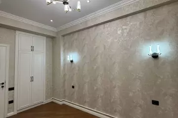 Satılır Yeni Tikili Heydər əliyev Mərkəzində