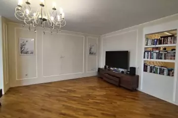 Satılır Yeni Tikili Tbilisi Prospektida