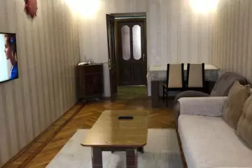 Günlük Kirayə Köhnə Tikili Port Baku Residence'də